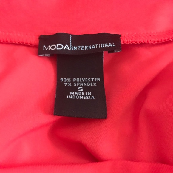 MODA INTERNATIONAL HALTER NECK DRESS - Picture 4 of 4